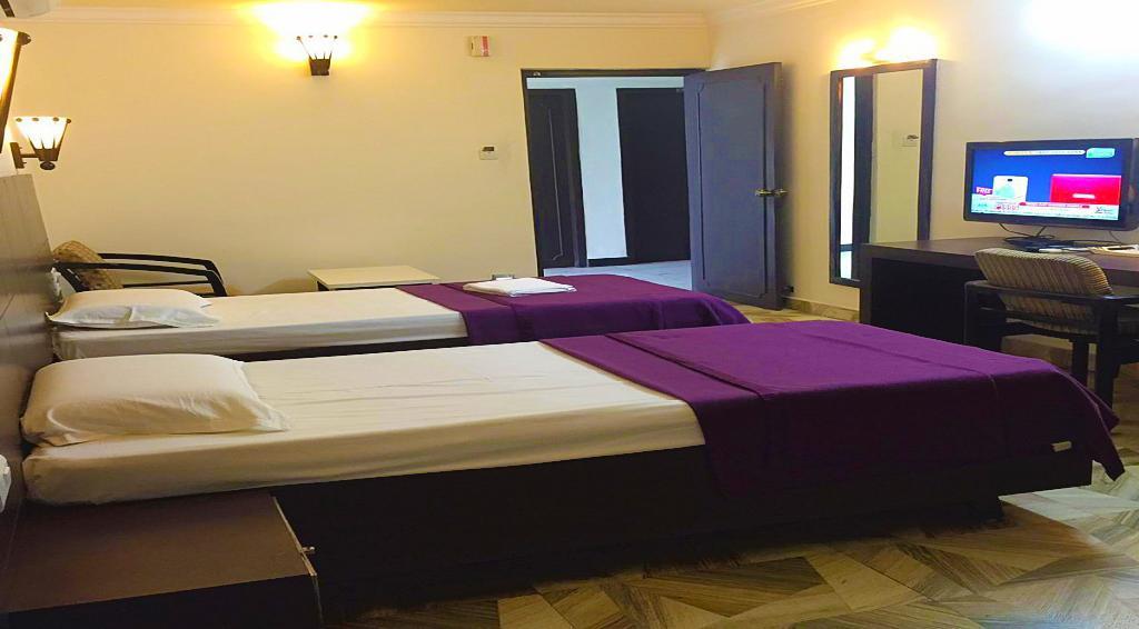 Aditya Palace Hotel Rajahmundry Luaran gambar