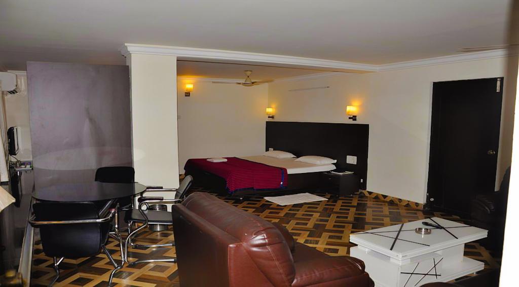 Aditya Palace Hotel Rajahmundry Luaran gambar